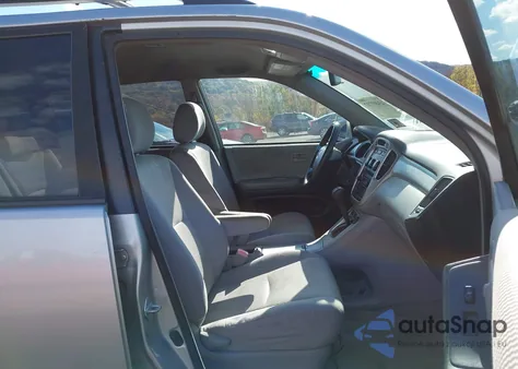 2004 Toyota Highlander V6 z USA, uszkodzony, nr VIN JTEDP21AX40009256